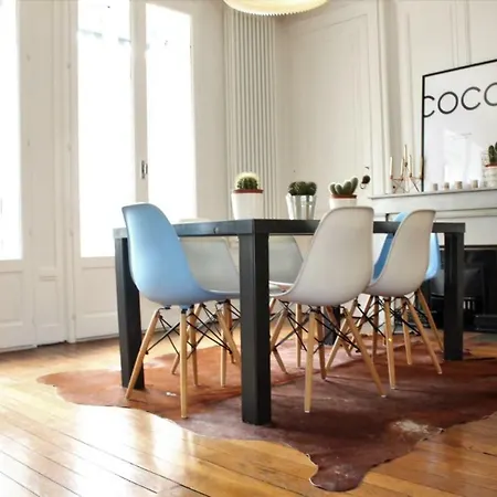 Apartment Luckey Homes - 185 Cours Lafayette